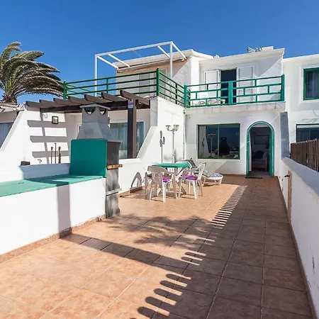 Flatguest Casa Lola Holiday home