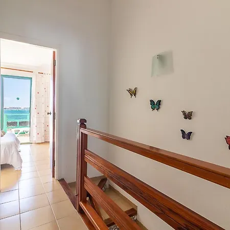 Holiday home Flatguest Casa Lola La Oliva