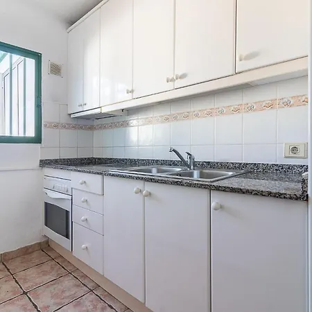 Flatguest Casa Lola La Oliva